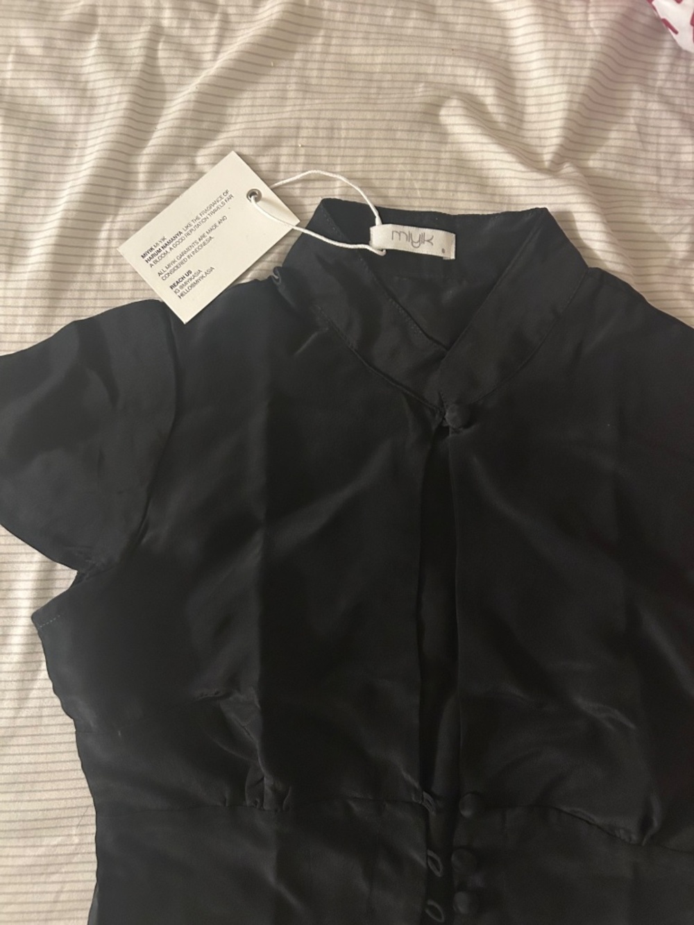 Keyhole Silk Top - Picture 5 of 5